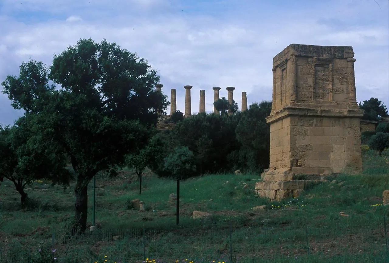 B&B Sicily Porto Empedocle 3*,